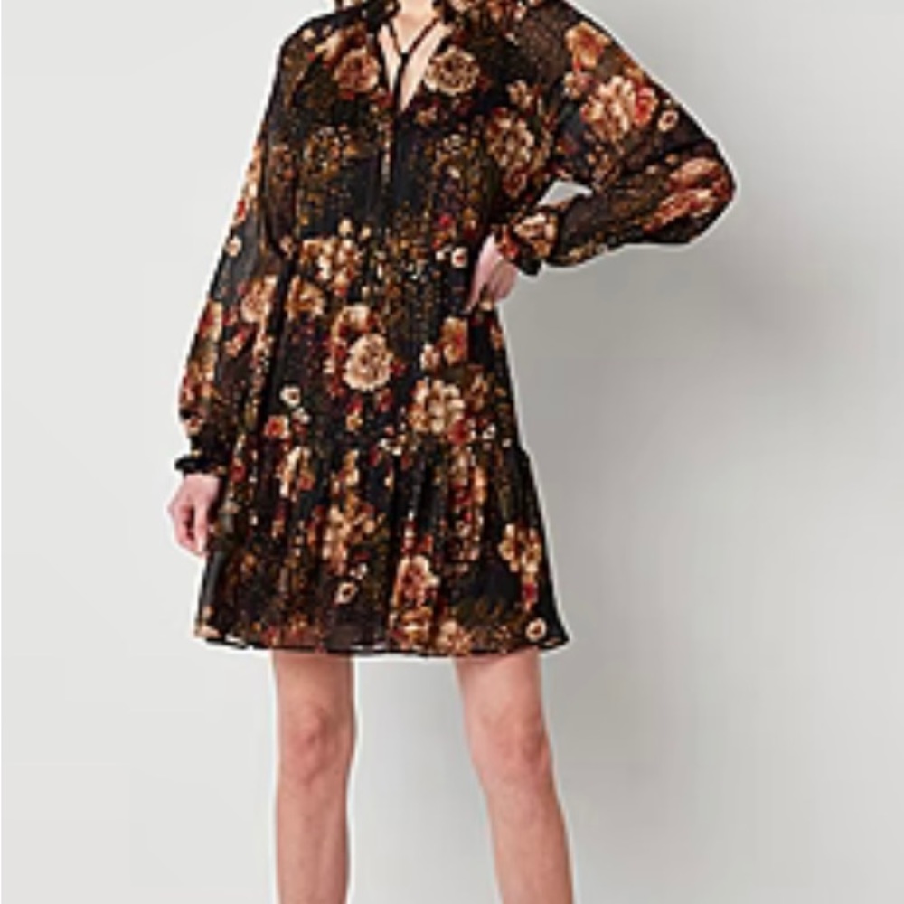 Ronni Nicole long sleeve dress size 10